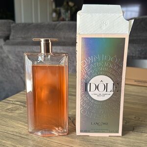 Idole parfume by Lancôme